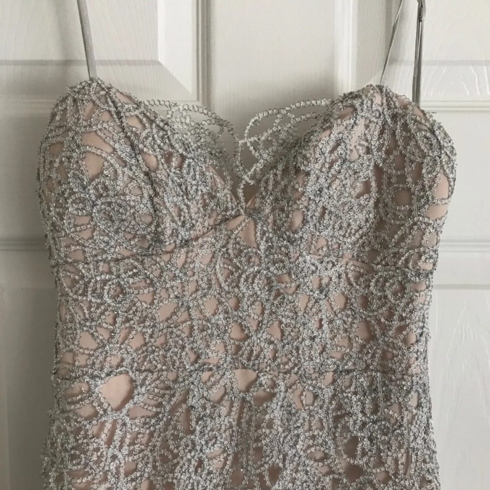Like new prom dress